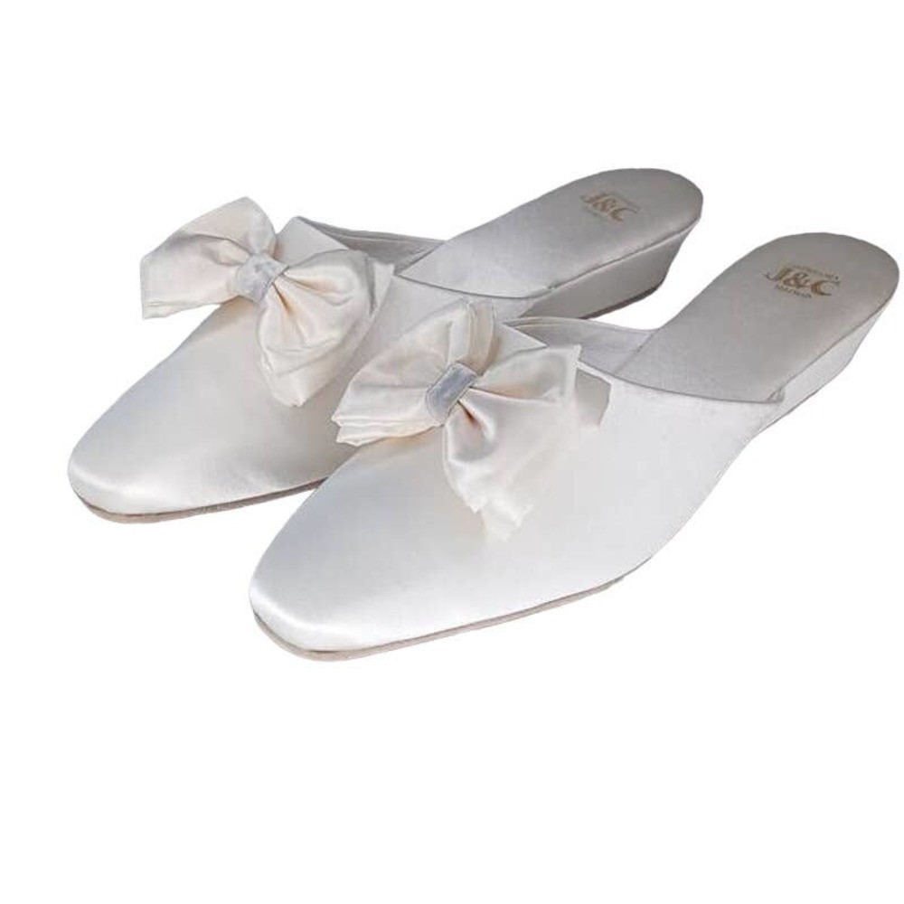 J&C Madrid Satin Boudoir/Bridal Slide Slippers Women's Size 8 - Picture 3 of 5